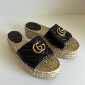 ❌❌ SOLD❌❌Women’s Gucci Marmont GG black leather espadrille sandals
